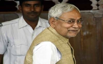 Nitish Kumar 120170527180616_l